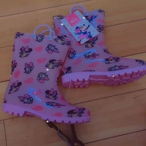 Minnie Mouse Rain boots in all sizes
